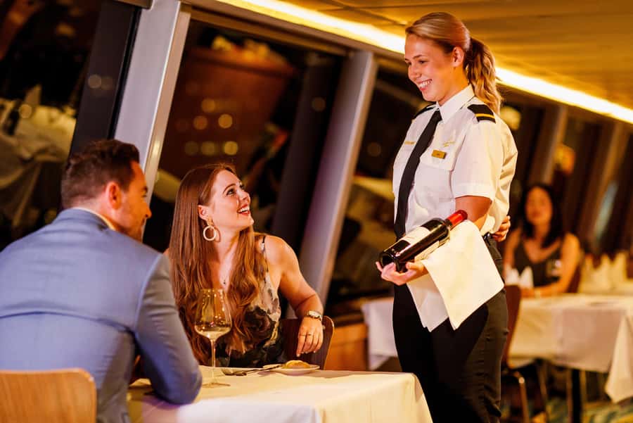 Sydney: Harbour Dinner Cruise with 3, 4 or 6-Course Menu - Sunset, twilight, or Sydney’s lights
