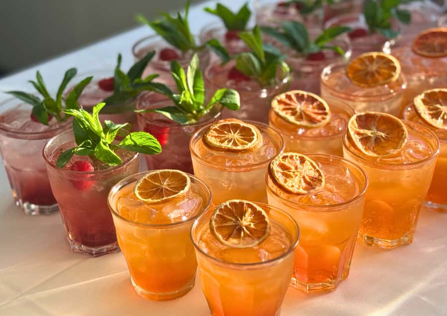 Sydney: Harbour Dinner Cruise with Buffet - A gentle two-hour view of Sydney Harbour
