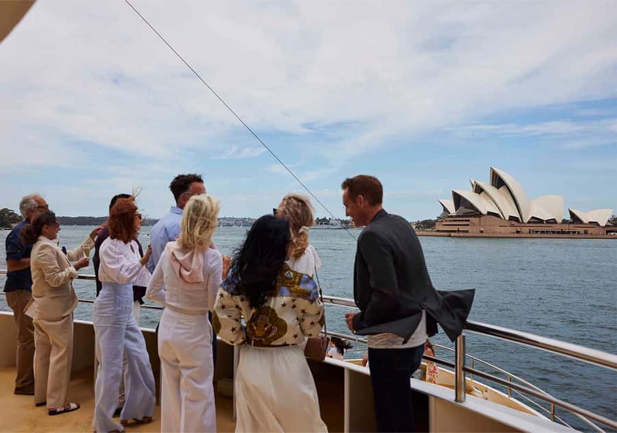 Sydney: Harbour Lunch Cruise with 2 or 3-Course Menu - Meeting at King Street Wharf 1