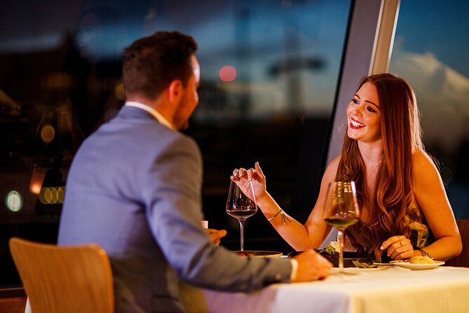 Sydney Harbour Starlight Dinner Cruise from Darling Harbour - What the Sydney Harbour Starlight Dinner Cruise is really like