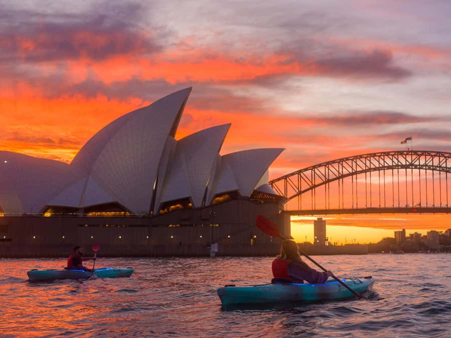 Sydney: Harbour Sunrise Kayak Tour - Safety briefing, equipment, and first strokes