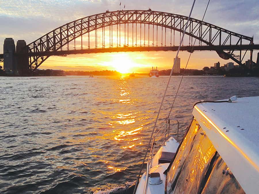 Sydney Harbour: Sunset Catamaran Cruise - Why Sydney Harbour Looks Best at Dusk