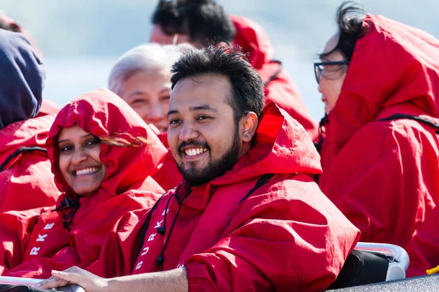 Sydney: Jet Boat Adventure Ride from Circular Quay - Seating, photos, and the practical trade-offs