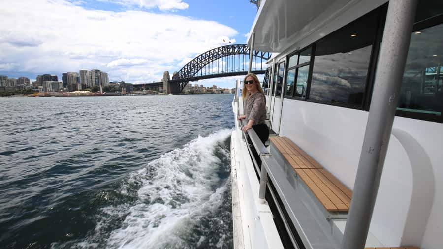 Sydney: Morning or Afternoon Harbour Sightseeing Cruise - Outer deck views, indoor comfort, and refreshments