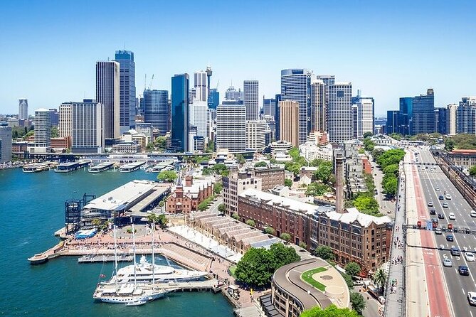Sydney Opera House Tour & Dine Experience - What the harbour-side meal adds