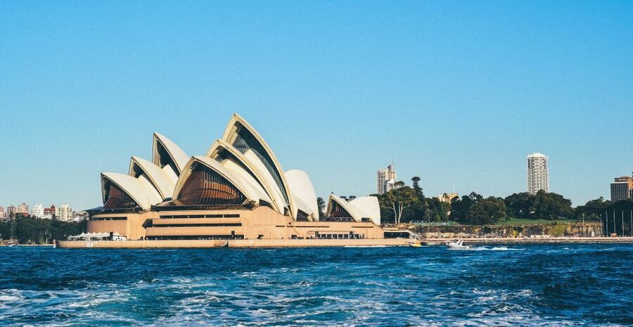 Sydney Private & Custom Walking Experience with a Local - Botanic Gardens and quieter corners