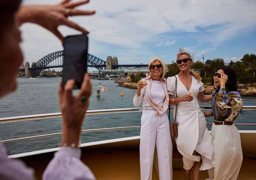 Sydney: Relaxing High Tea Cruise on Sydney Harbour - Service, comfort, and the mood onboard