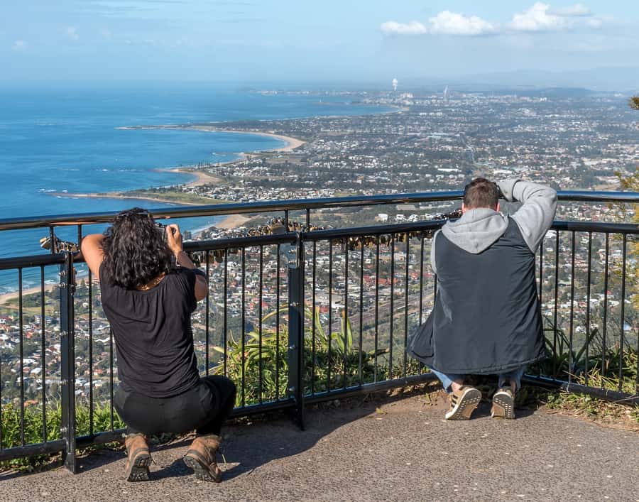 Sydney: Sea Cliff Bridge, Kiama Blowhole and Farmlands Tour - Key points at a glance