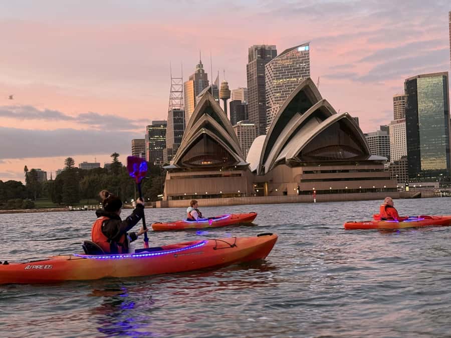 Sydney: Sunrise Kayak, Opera House & Under Harbour Bridge - Photos delivered after the paddle