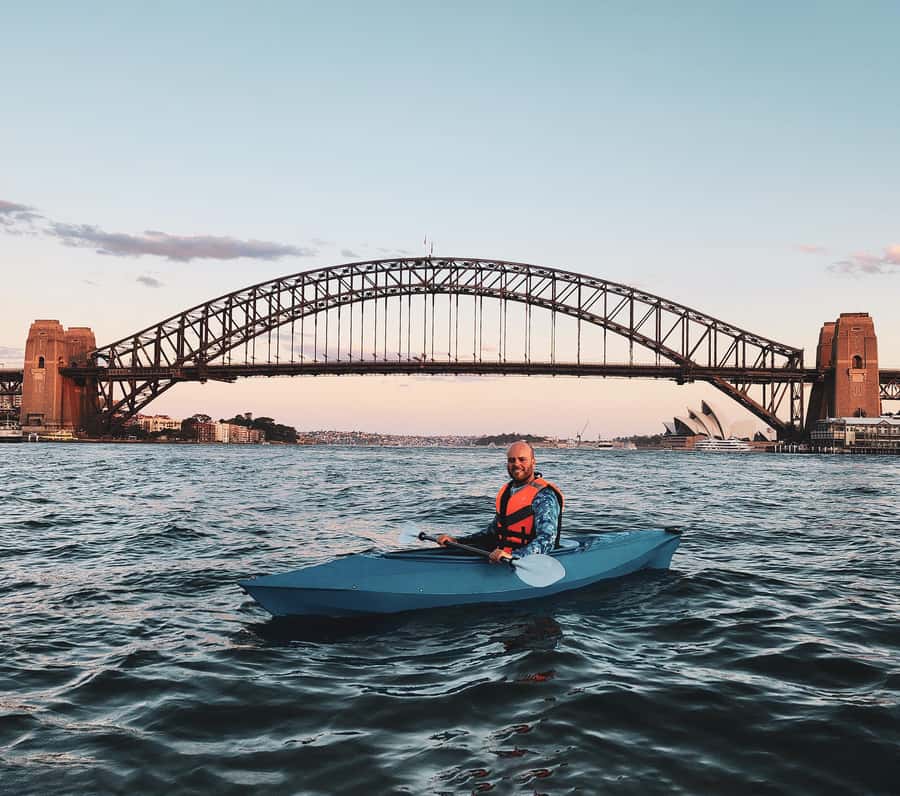 Sydney: Sunset Kayak - Opera & Harbour Bridge Tour (5p. max) - Paddling beneath the Harbour Bridge
