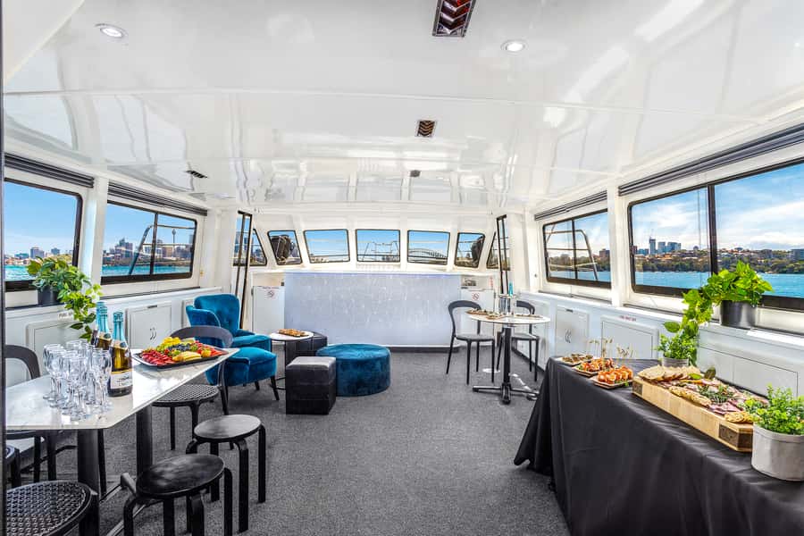 Sydney: Vivid Harbour Cruise with Canapes - Boarding at Pier 2 in Walsh Bay
