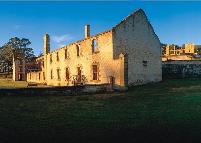 Tasman Island Cruises and Port Arthur Historic Site Day Tour from Hobart - What $236.69 includes, and where the value lies
