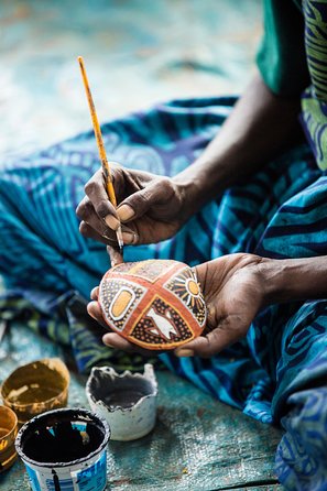 Tiwi Islands Cultural Experience from Darwin Including Ferry - Billy tea, damper, and the included lunch