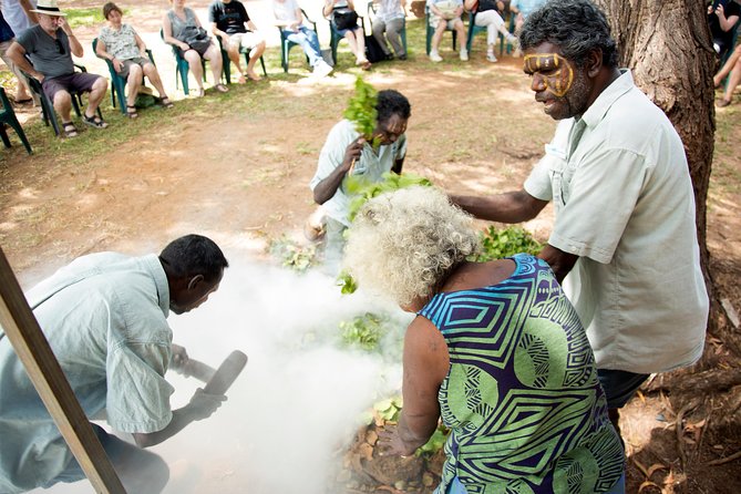 Tiwi Islands Cultural Experience from Darwin Including Ferry - Smoking ceremony, face painting, and Tiwi dancing