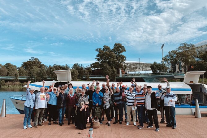 Torrens River Cruise in Adelaide - The old hanging tree and Adelaide Gaol
