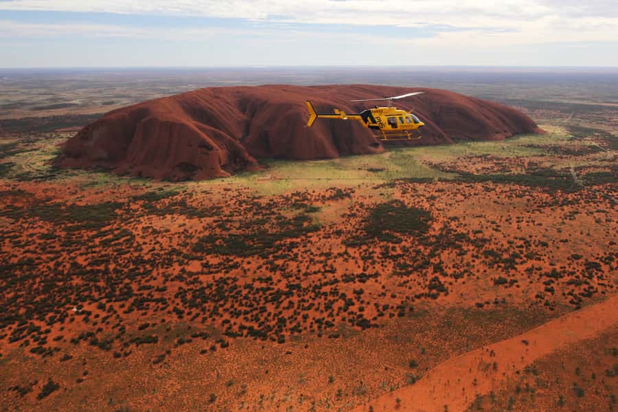Uluru 15-Minute Helicopter Experience - Why Uluru looks different from a helicopter
