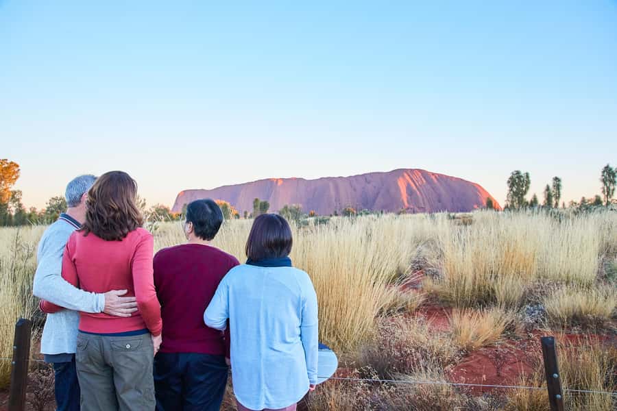 Uluru: Sacred Sites & Sunset Tour with Wine & Cheeseboard - Sunset with wine and a cheeseboard
