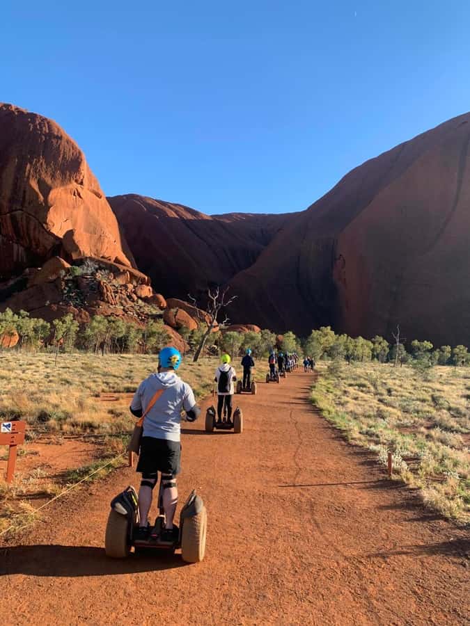 Uluru: Uluru Base Segway Tour - Following the full Uluru base circuit