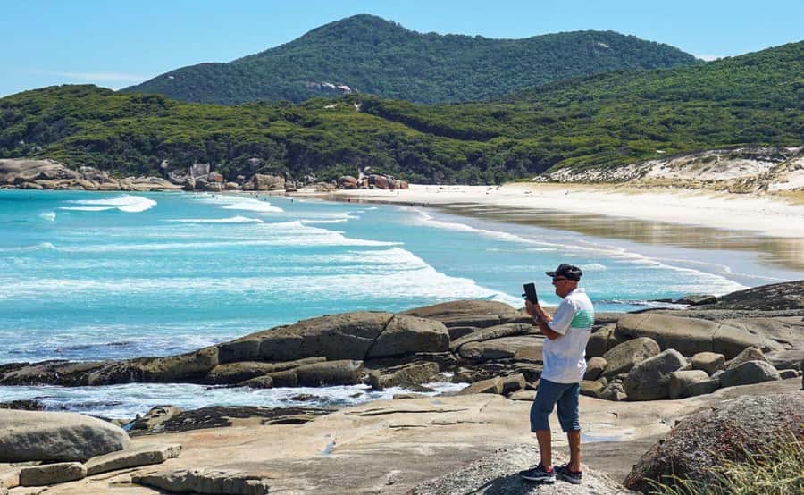 Wilson's Promontory National Park Day Tour From Melbourne - The coastal walk toward Tidal River