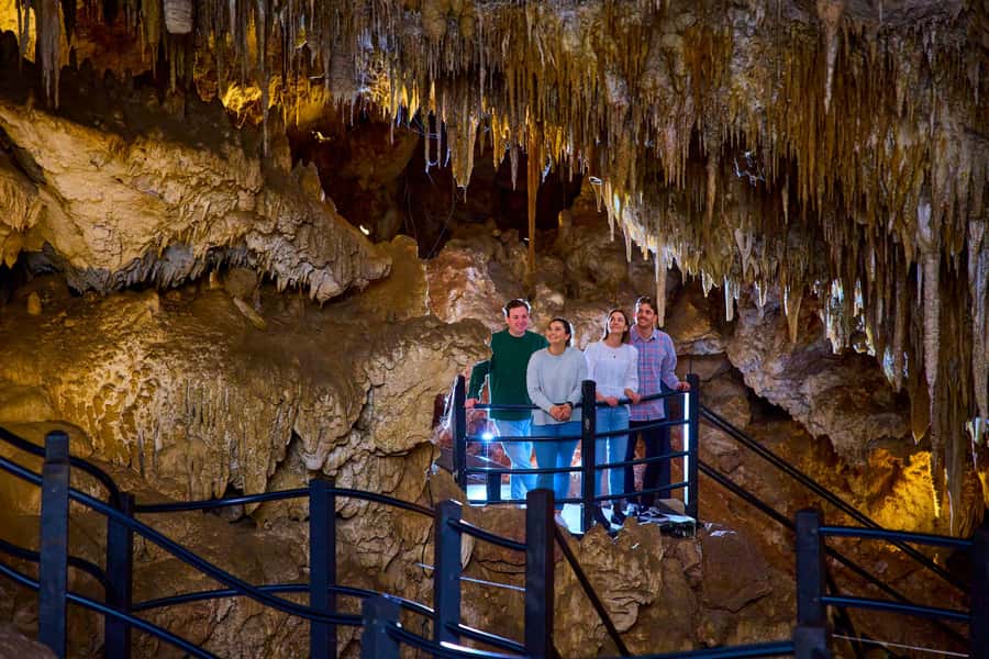 Yallingup: Ngilgi Cave Ancient Lands Experience - Walking the bushland pathway to Ngilgi Cave